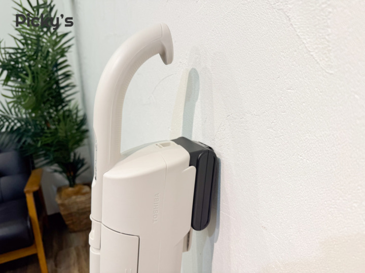 シンプルで清潔感のあるデザイン。部屋に馴染む掃除機