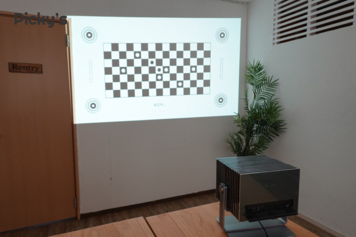 セットアップはシンプル。自動補正＆スマート連携が便利だった