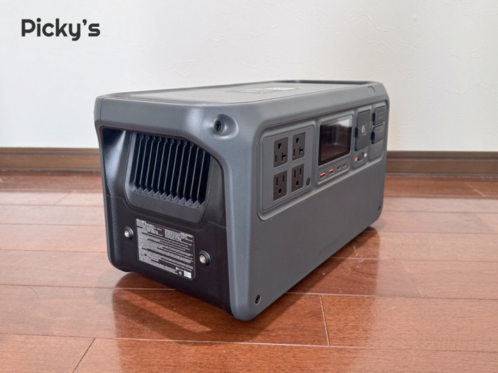 シンプルで飽きないデザイン！明るく視認性の高い液晶も使いやすい